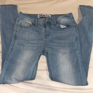 Very light wash denim skinny jeans/jeggings, size women’s 1